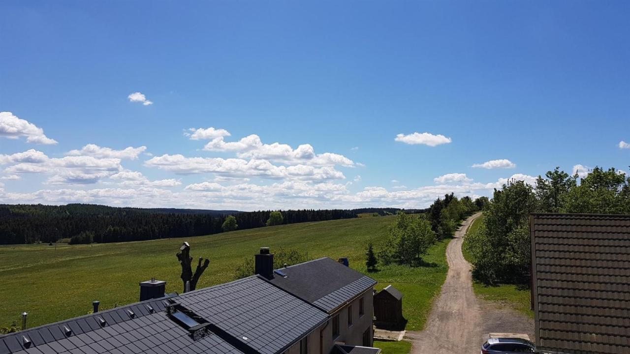 Pension & Gasthof Erbgericht Hoehenlage 850M Marienberg Exteriér fotografie